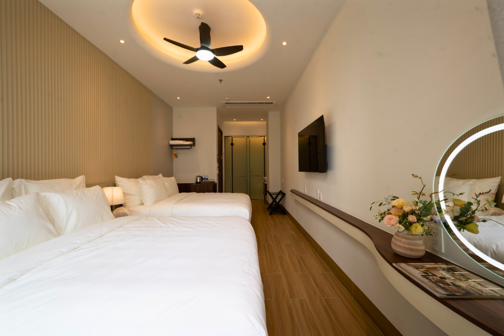 Không gian phòng ngủ 2 giường lớn an toàn cho gia đình tại T.Home Boutique